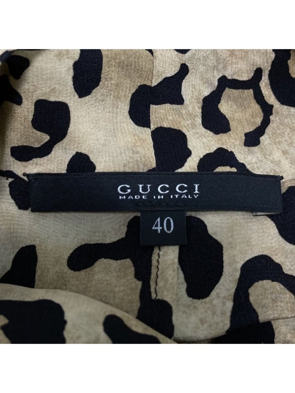 Gucci Leopard Print Bowtie Long Sleeve Silk Blouse 40 Beige Black - Picture 9 of 13
